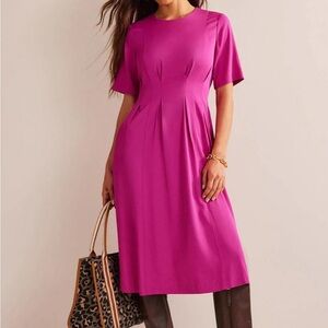 Boden Pink Short Sleeve Pleated Midi Dress